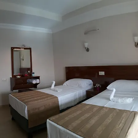 Midi̇ Family Sui̇tes Aparthotel Alanya