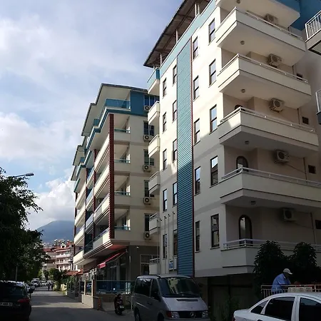 Midi̇ Family Sui̇tes 3* Alanya